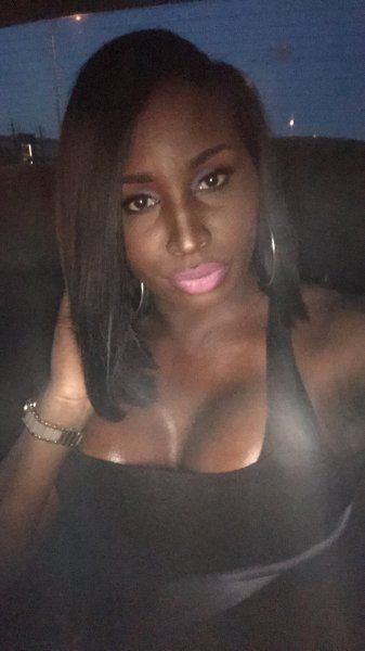 Escorts Richmond, Virginia Chocolatebarbie