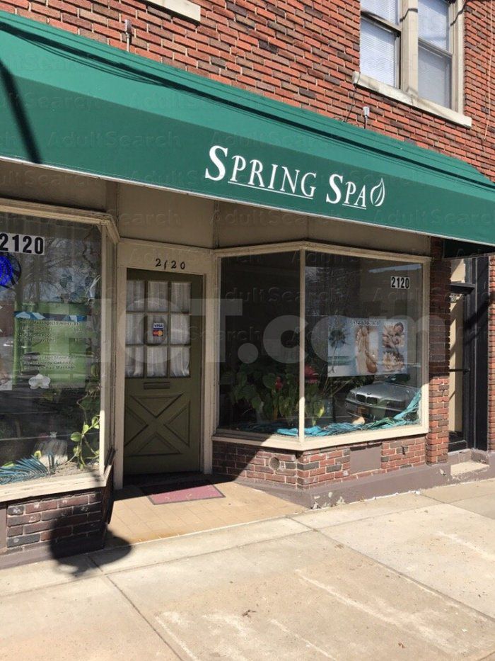 Larchmont, New York Spring Spa