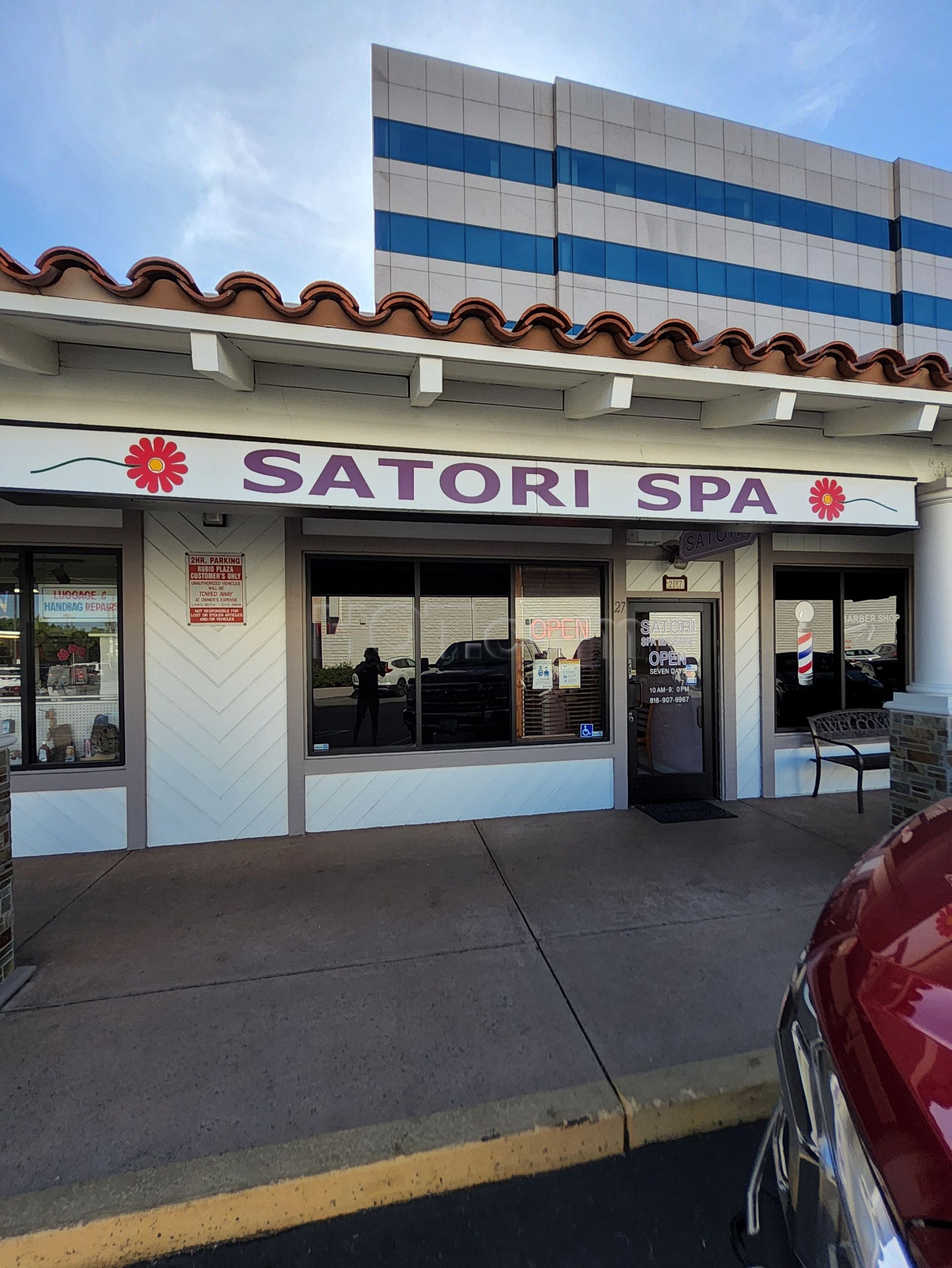 Encino, California Satori Spa