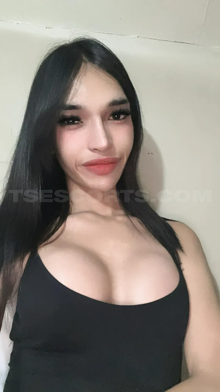 Escorts Pasig City, Philippines Apple