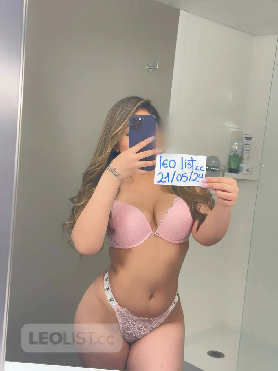 Escorts Edmonton, Alberta petite & party ʟᴇᴛ’ꜱ ᴍᴇᴇᴛtight & wet babeincall & out