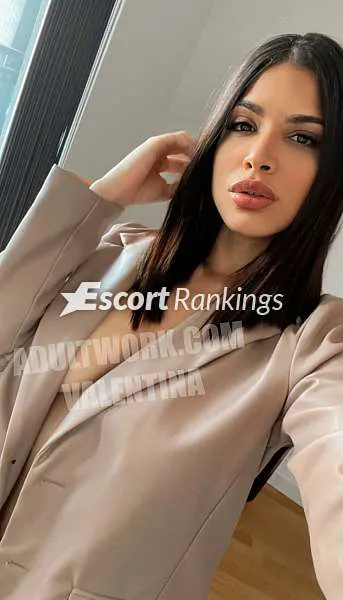 Escorts Aberdeen, Scotland Valentina