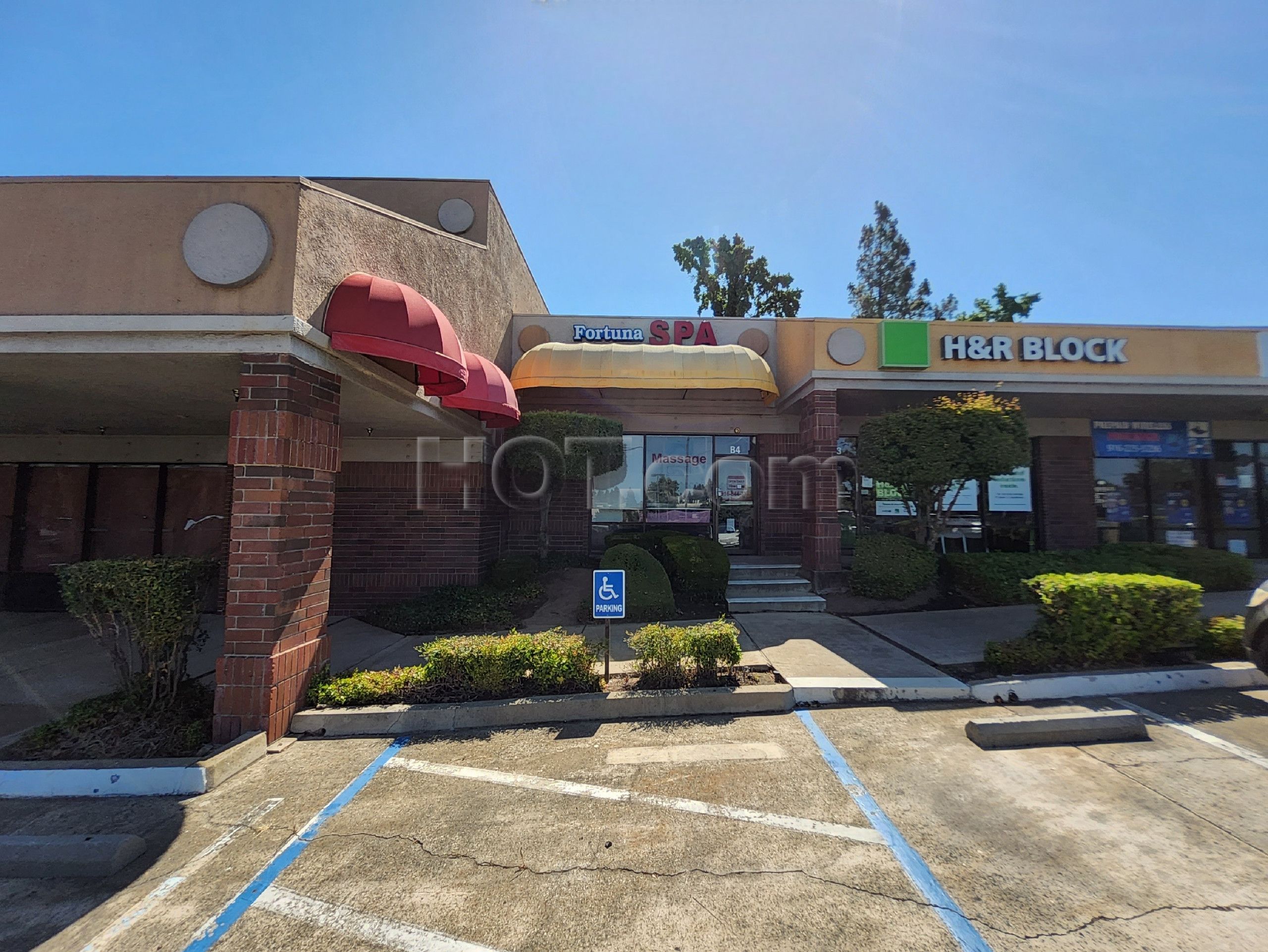 Fair Oaks, California Fortuna Spa