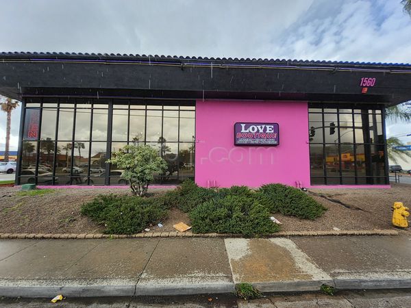 Sex Shops El Cajon, California Deja Vu Love Boutique