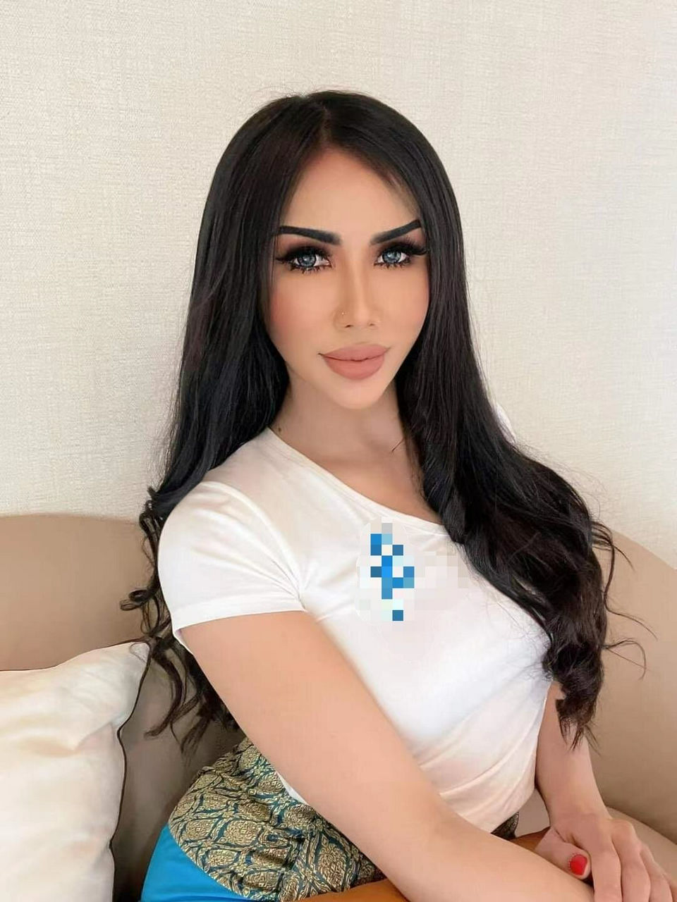 Escorts Abu Dhabi, United Arab Emirates New Ladyboy in Abu Dhabi