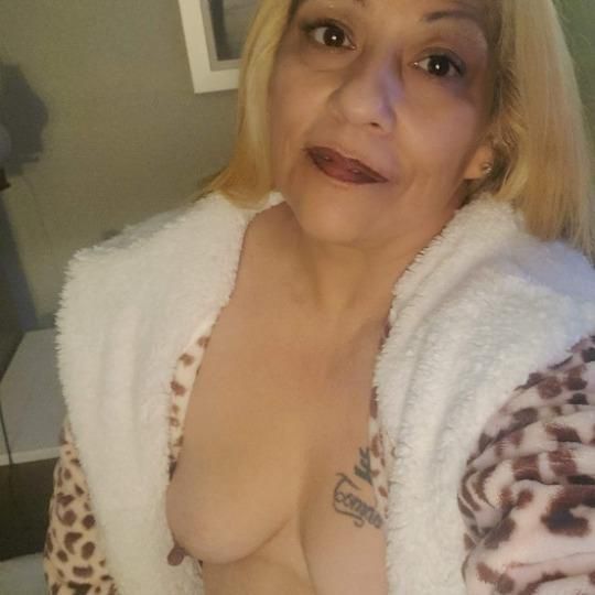 INCALL,OUTCALL,CAR PLAY AVAILABLE NOW!! ANYONE SEEKING HOT, WETT, AND WILD PUSSY THAT WILL LEAVE YOU SPENT