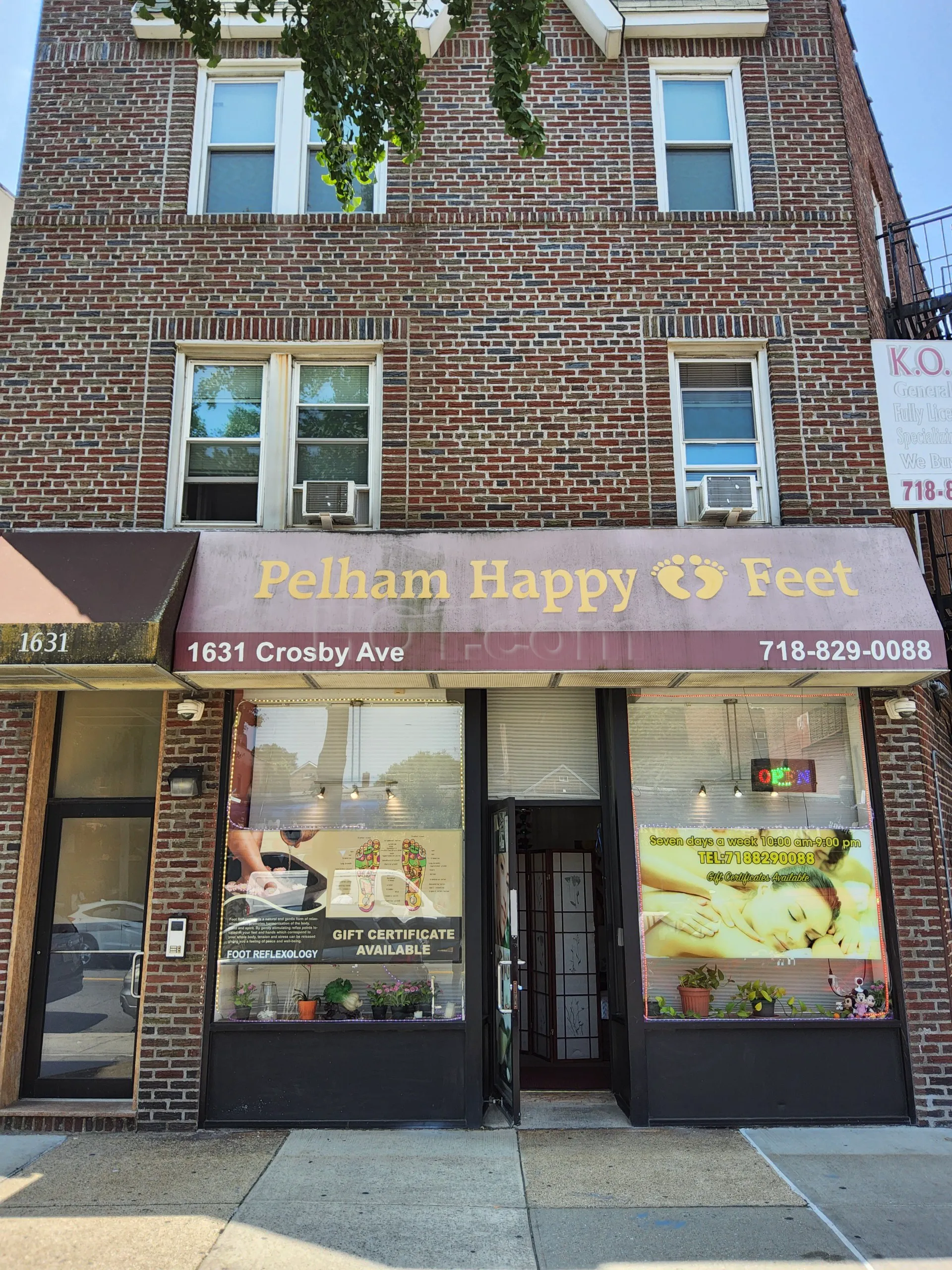 The Bronx, New York Pelham Happy Feet Spa