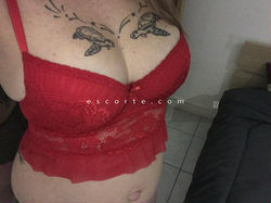 Escorts Annemasse, France Looonnnaaa