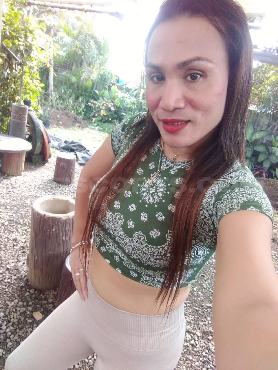 Escorts Lipa City, Philippines mengron