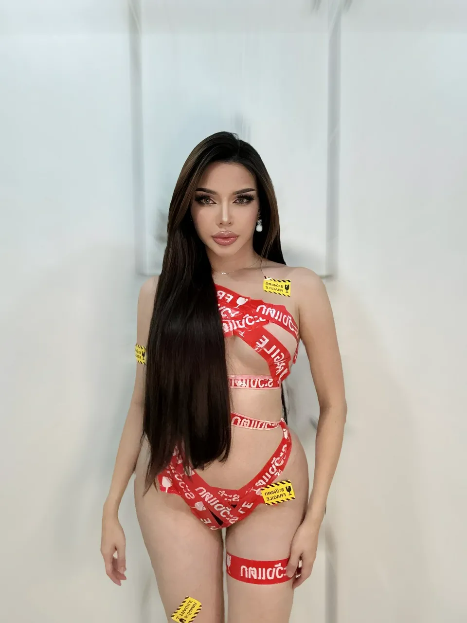 Escorts Abu Dhabi, United Arab Emirates Bella Big Ass Good Top