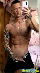 rhys,  29yrs 
								Cardiff, UK - Wales