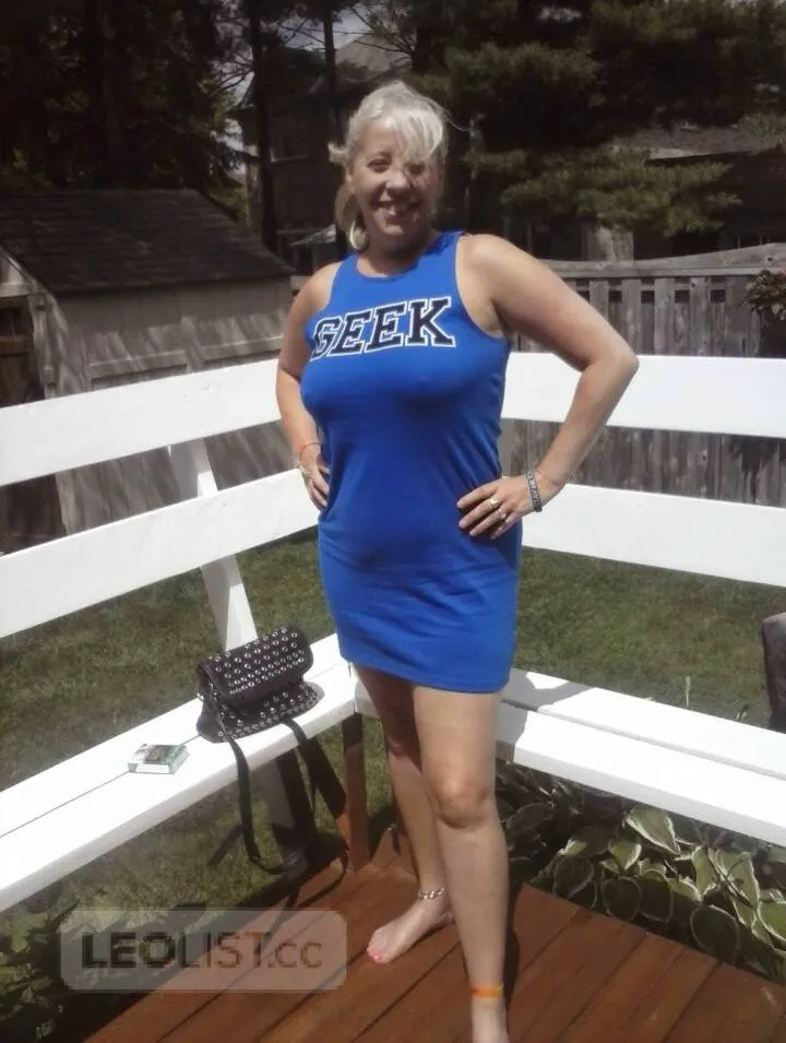 Escorts Saint John, New Brunswick HOT HOUSEWIFE