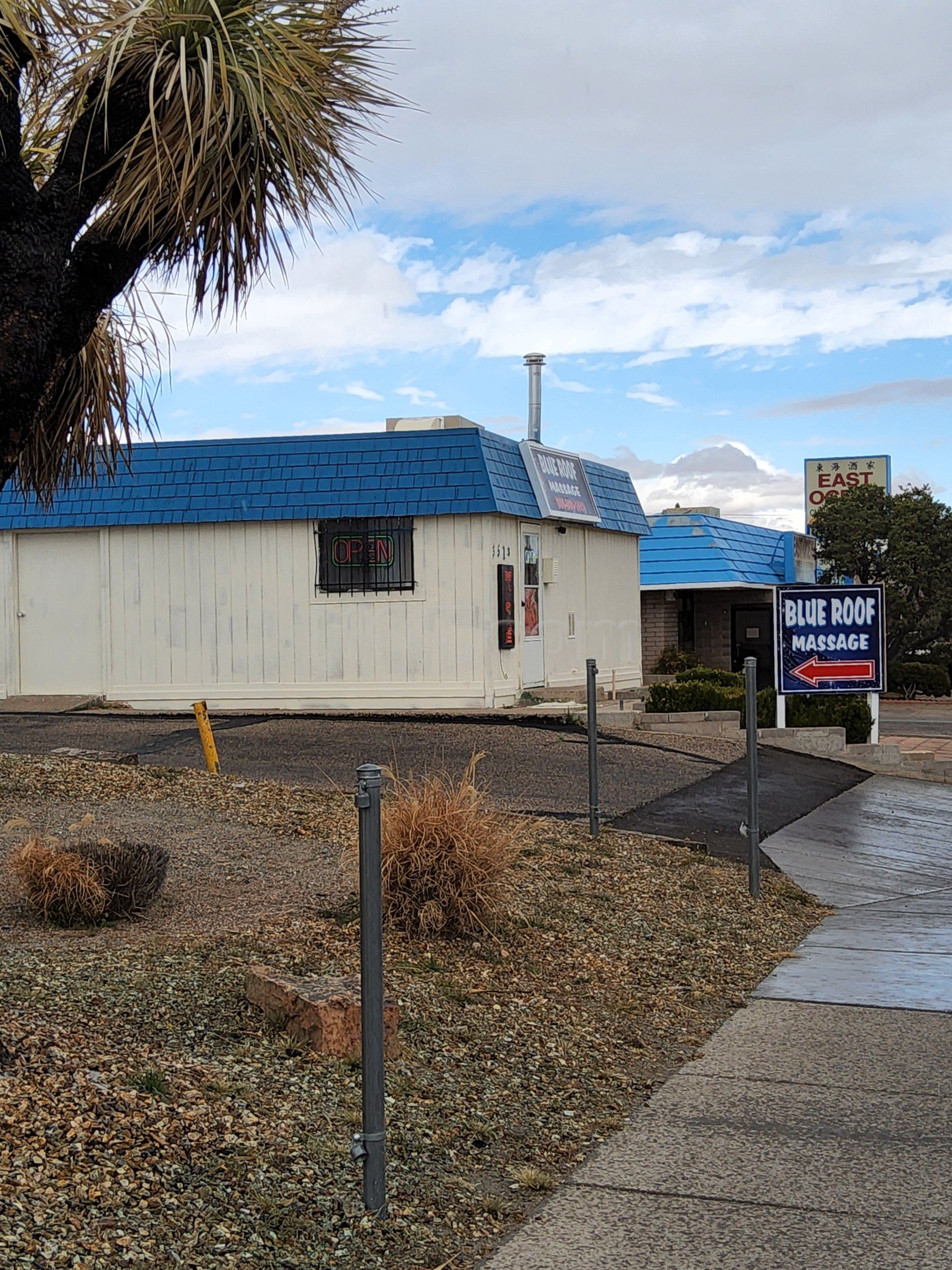 Albuquerque, New Mexico Blue Roof Massage