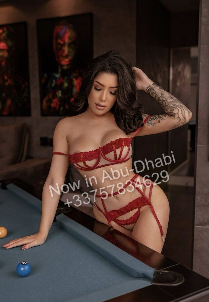 Escorts Abu Dhabi, United Arab Emirates Anna Full Service