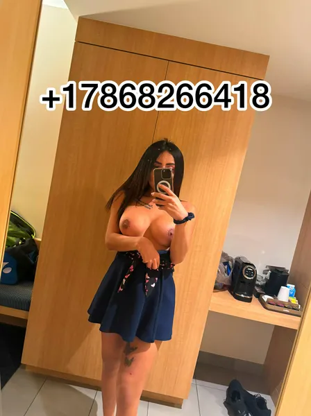 Escorts Miami, Florida Angie sexy party