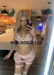 Escorts Oakland, California Dahlia Dinero 9’in