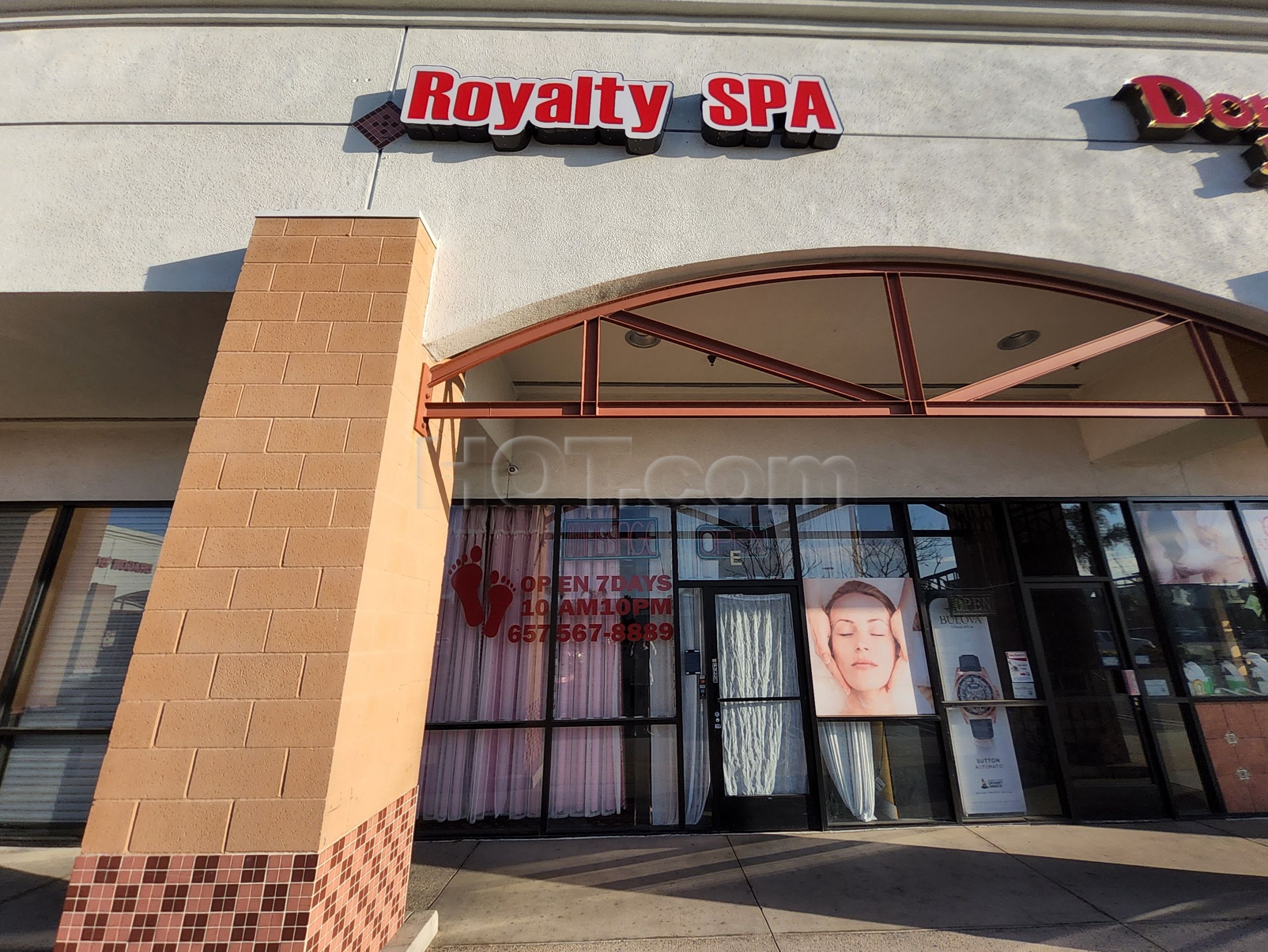 Santa Ana, California Royalty Spa