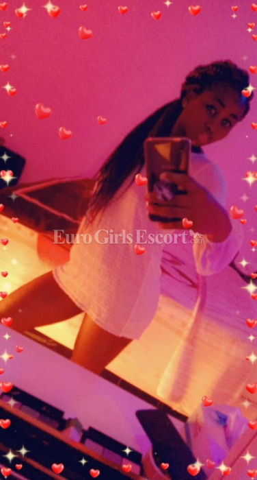 Escorts Kuwait Rita