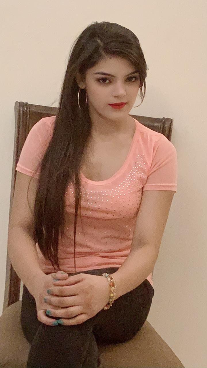 Escorts United Arab Emirates Jiya Indian Girl