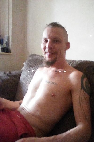 Escorts Cambridge, England Bearded-Bi