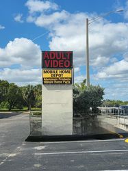 Fort Lauderdale, Florida Mega Sex Adult Emporium