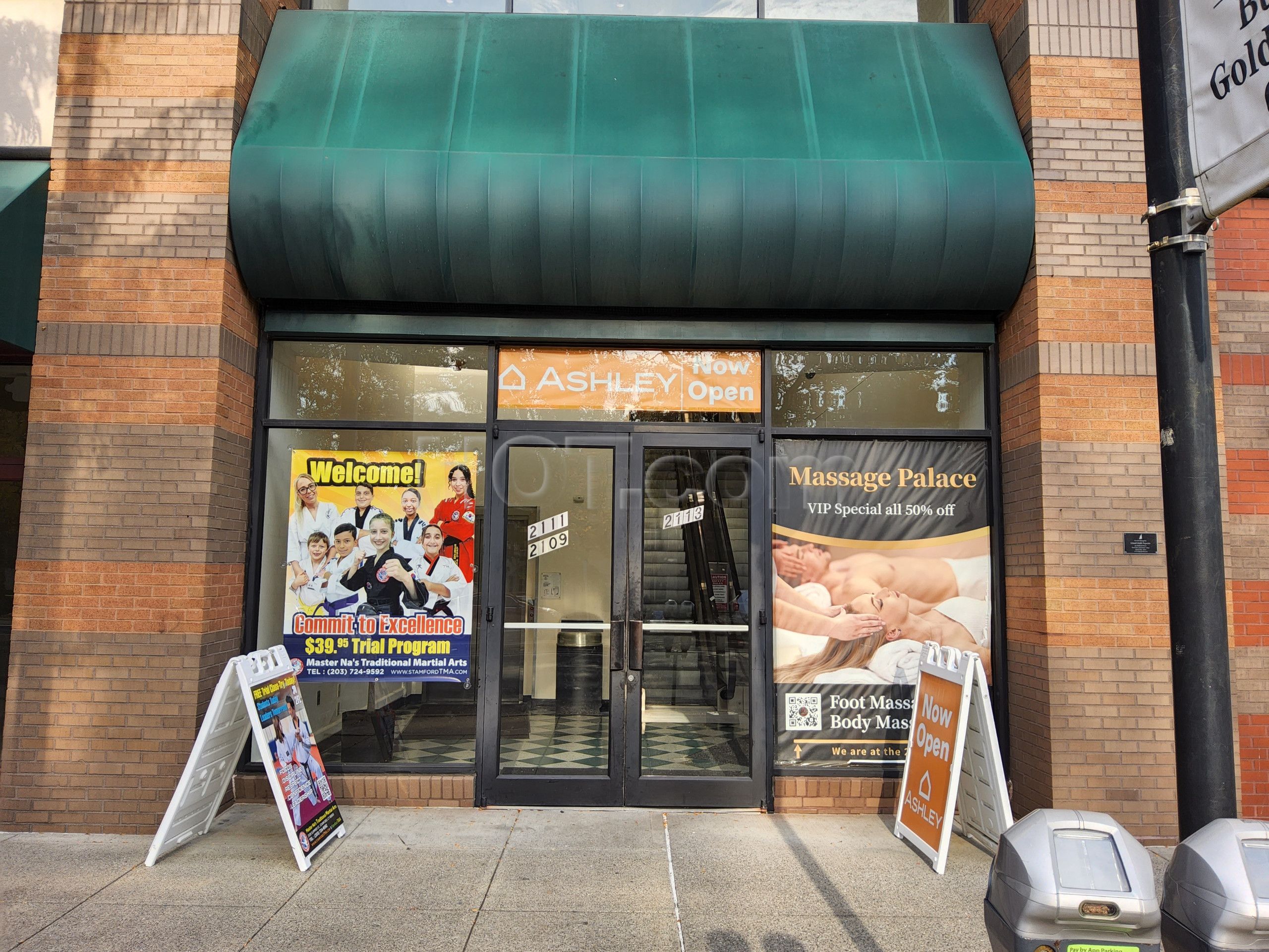 Stamford, Connecticut Massage Palace