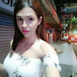 Escorts Makati City, Philippines Cindy