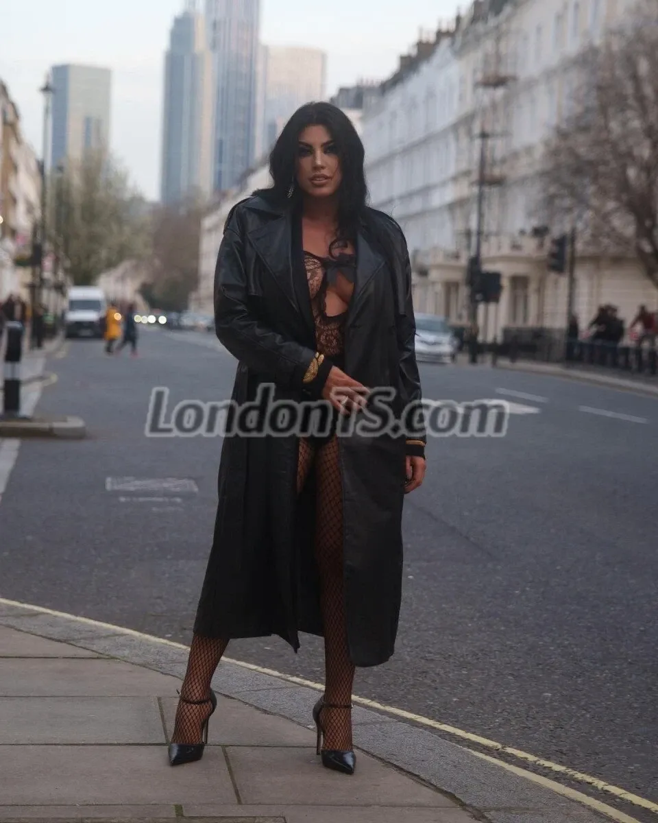 Escorts London, England GODDESS ISIS