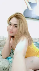 Escorts Abu Dhabi, United Arab Emirates Fhukeratt