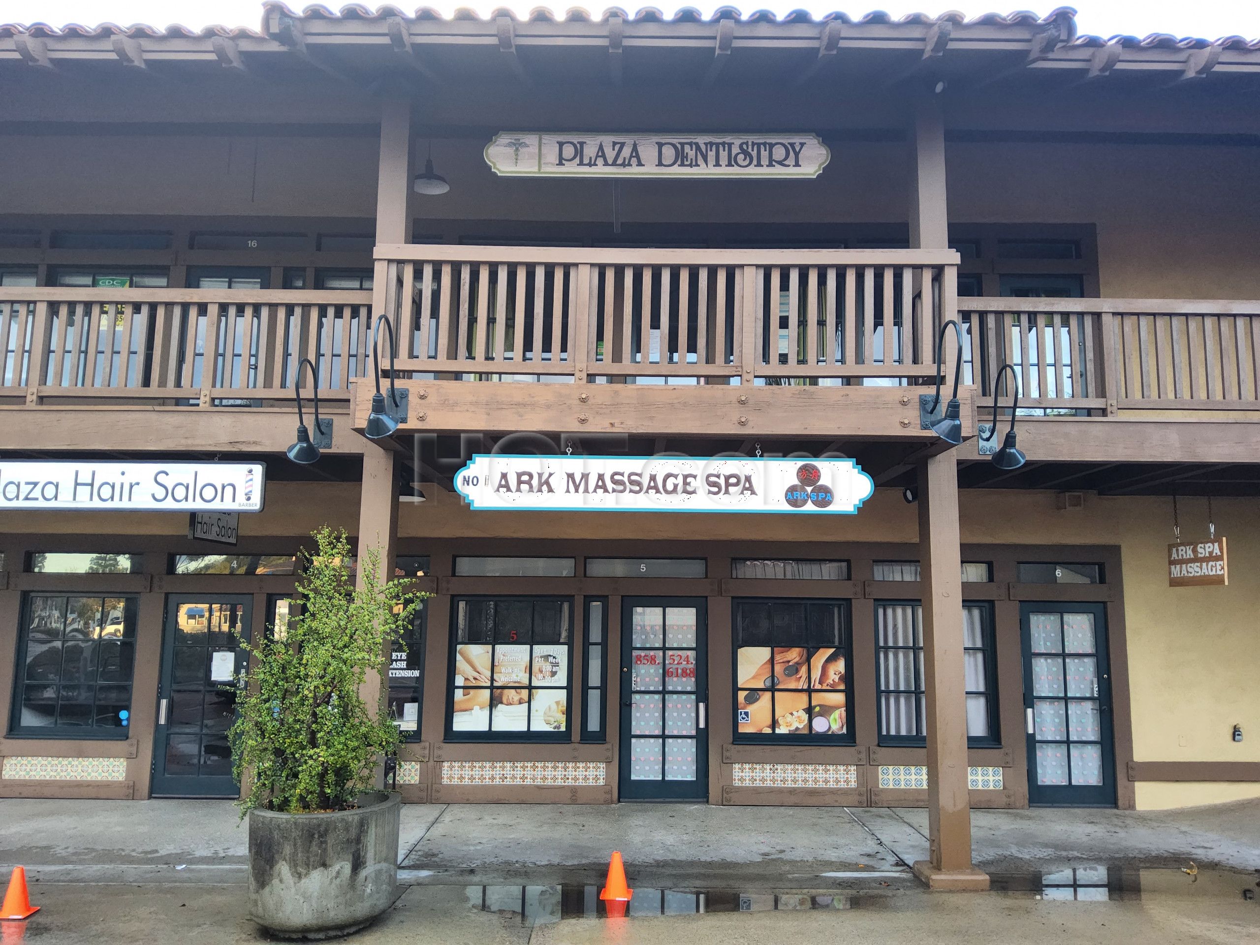 San Diego, California Ark Massage Spa