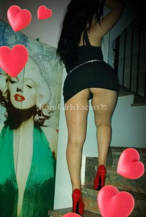 Escorts Marseille, France Anda