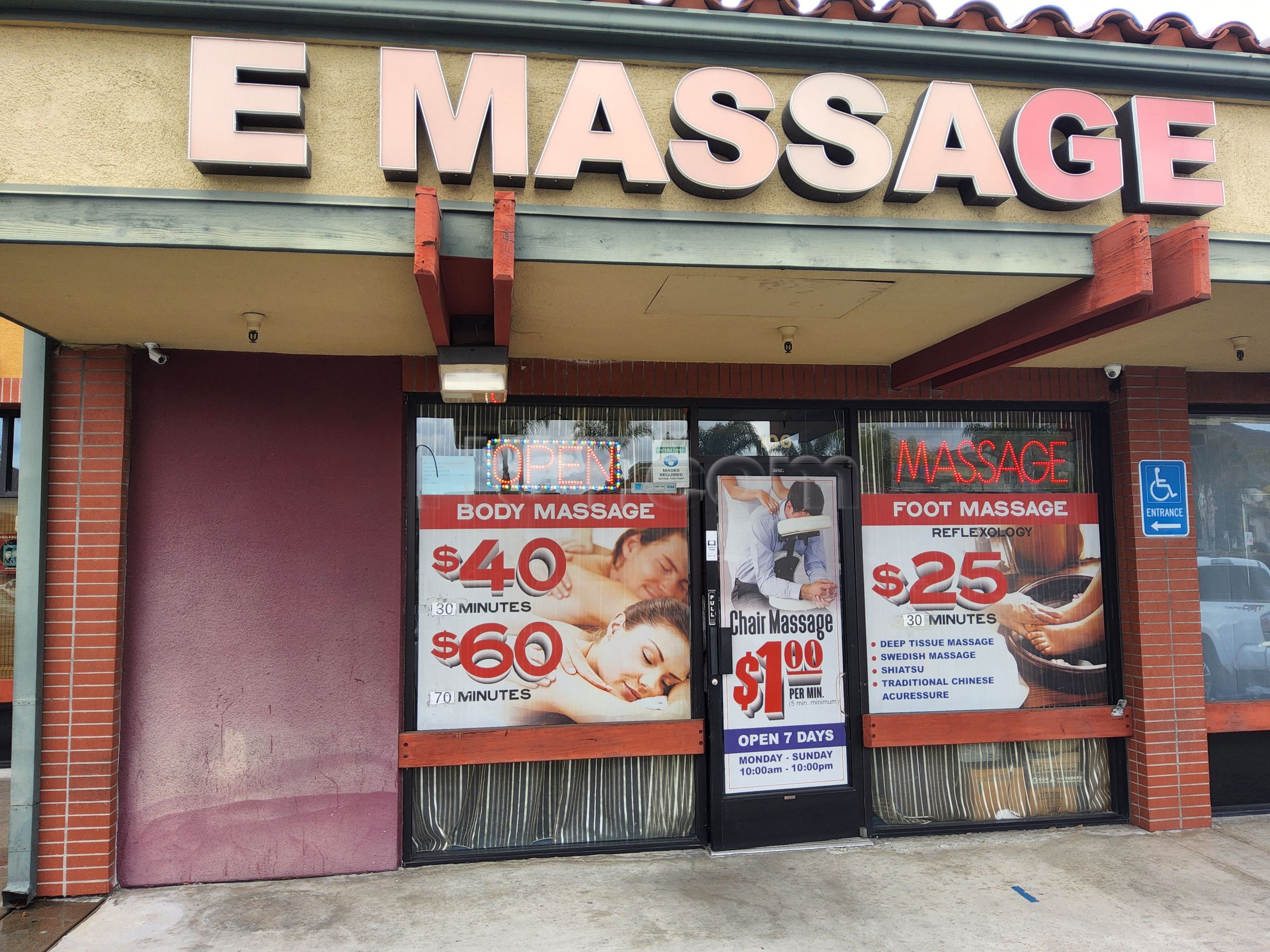 El Cajon, California E Massage