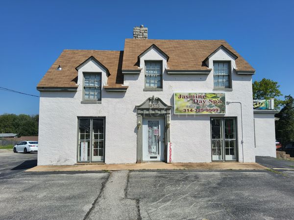 Massage Parlors Ballwin, Missouri Jasmine Spa