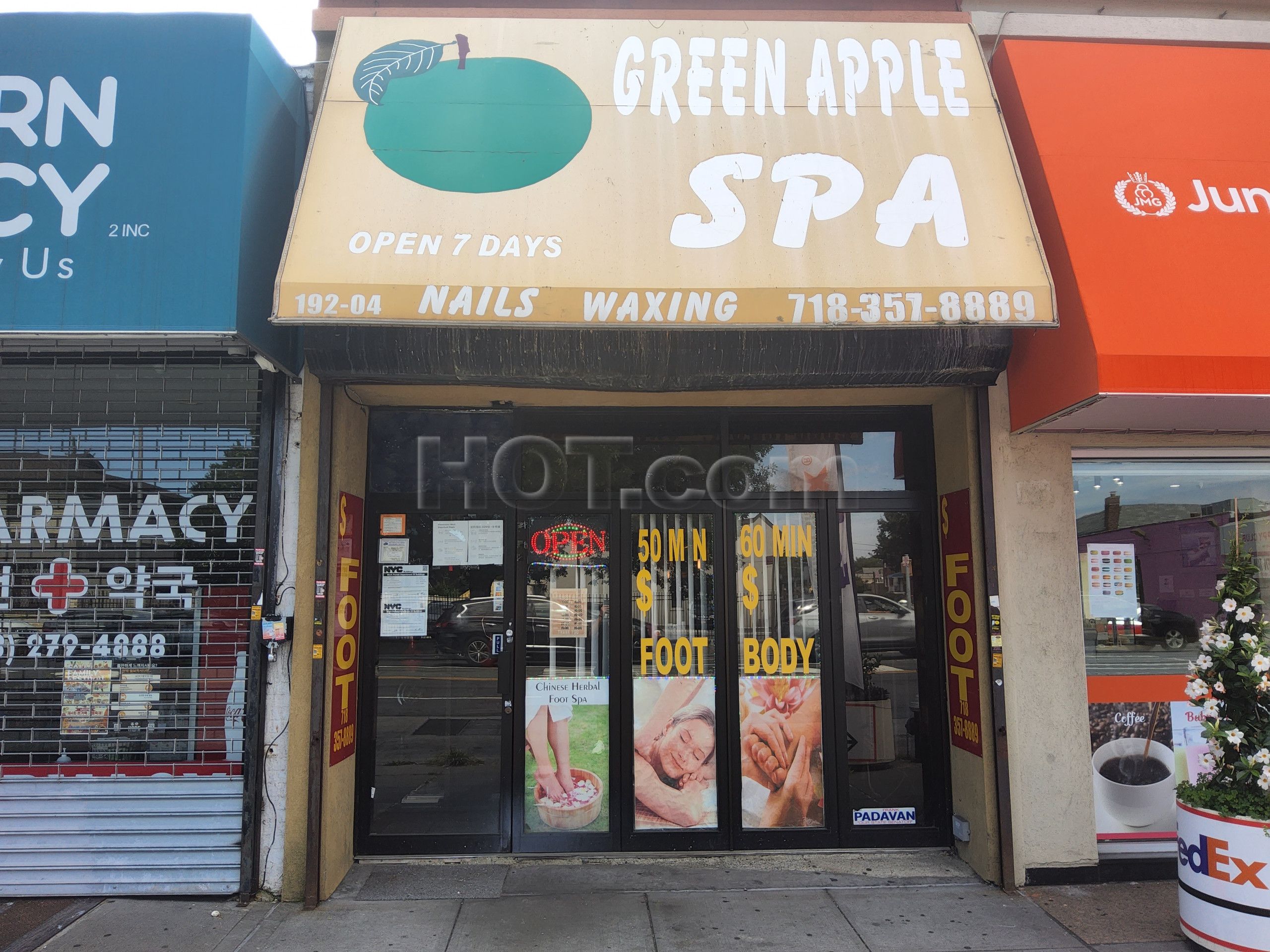 Flushing, New York Green Apple Spa