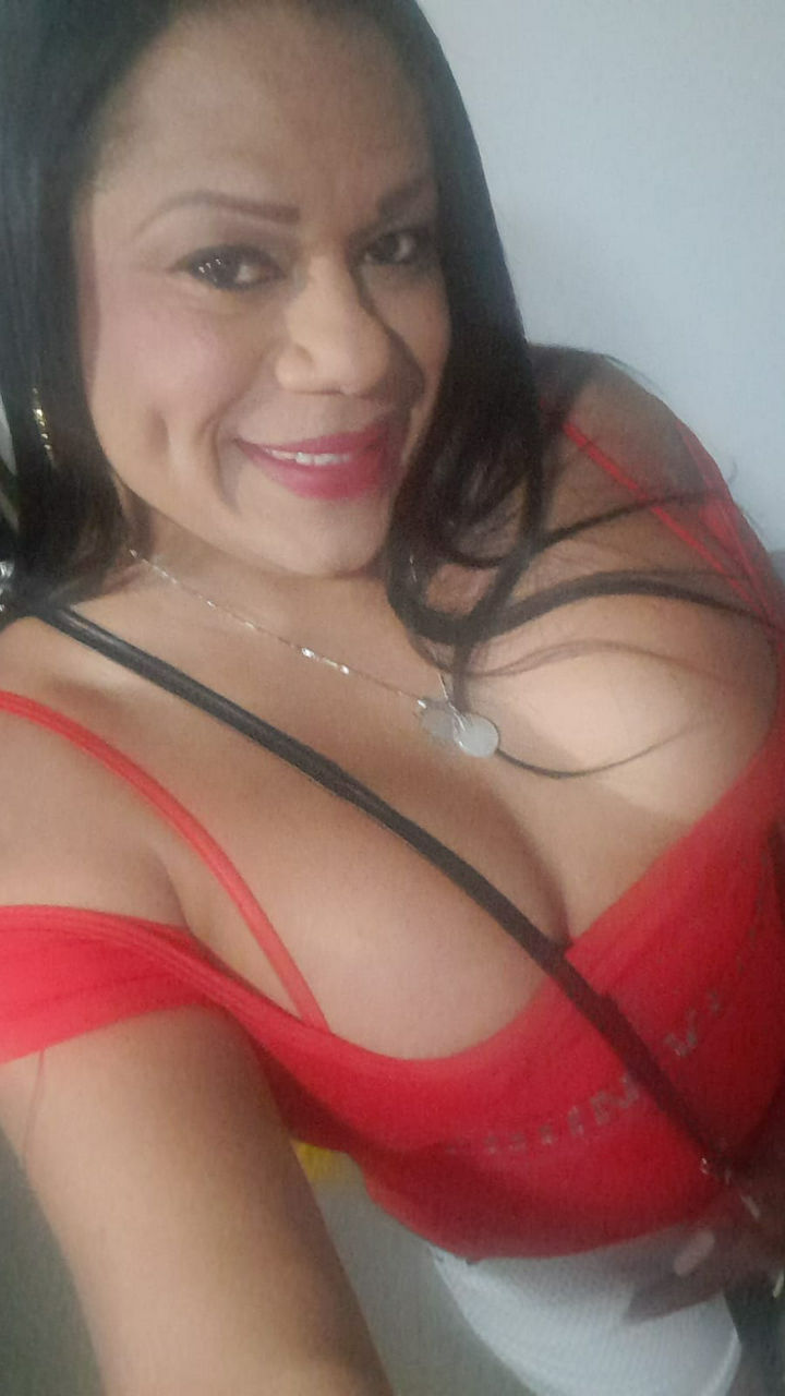 Escorts Caracas, Venezuela Chica caliente