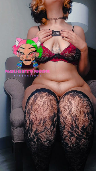 Escorts Toronto, Ontario Naughty Noor