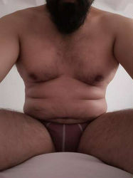 Escorts Germany Escort and masseur bearded masculine