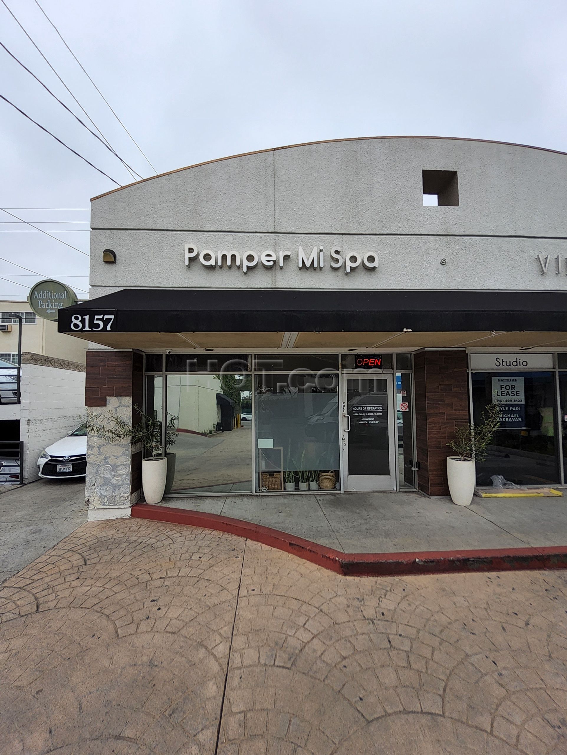 Los Angeles, California Pamper Mi Spa