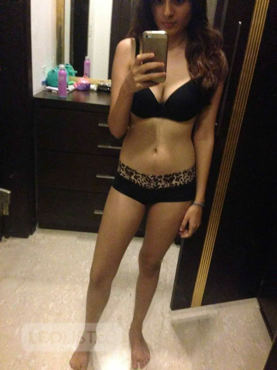 Escorts Brampton, Ontario Kashish available in brampton