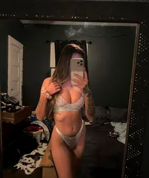 Escorts Nashville, Tennessee iM NEW JUICY, HOT🔥CREAMY 💦SEXY AND AVAILABLE TO SATISFY 🍆YOU COMPLETELY👅