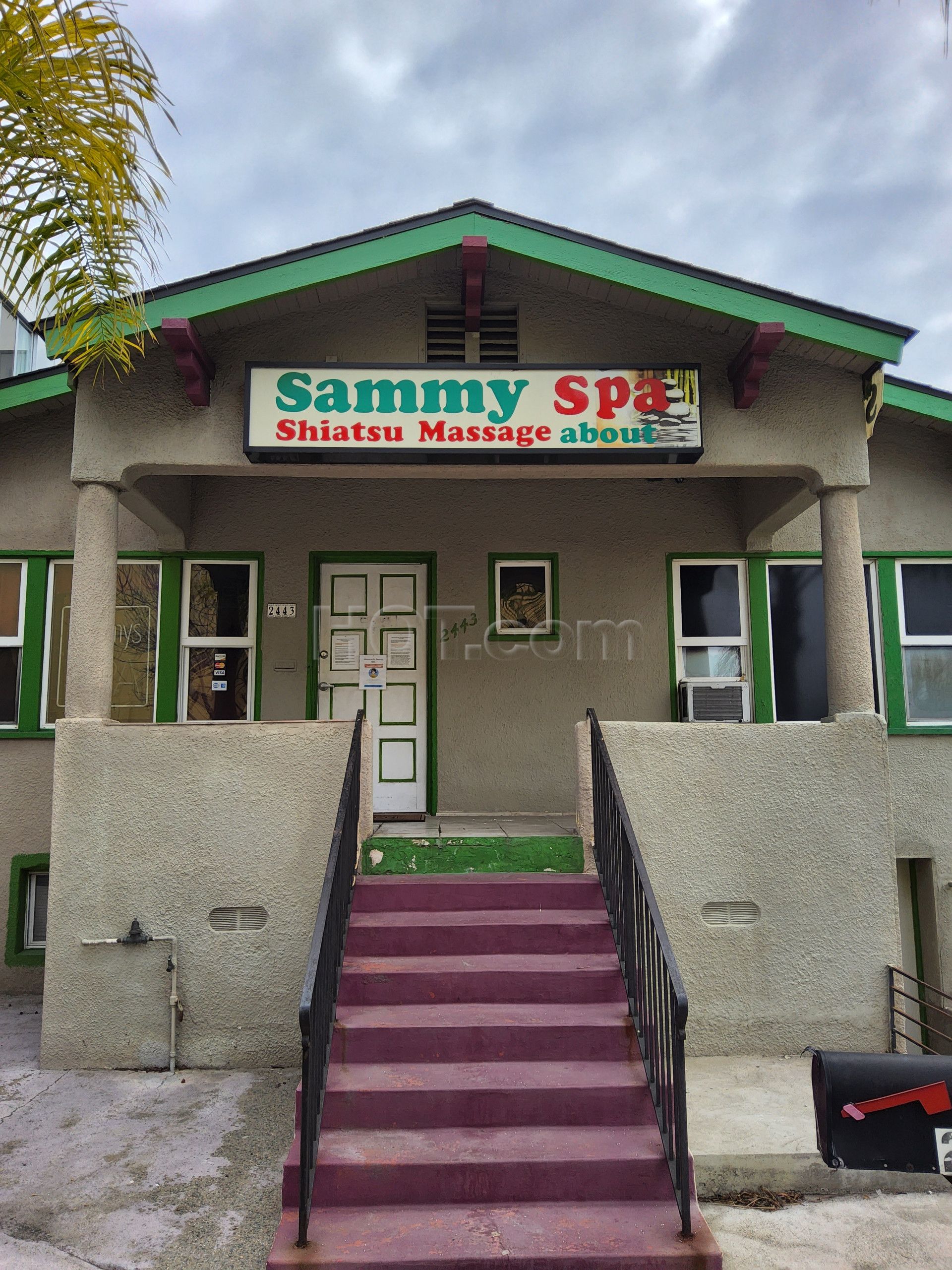 San Diego, California Sammy Spa Massage