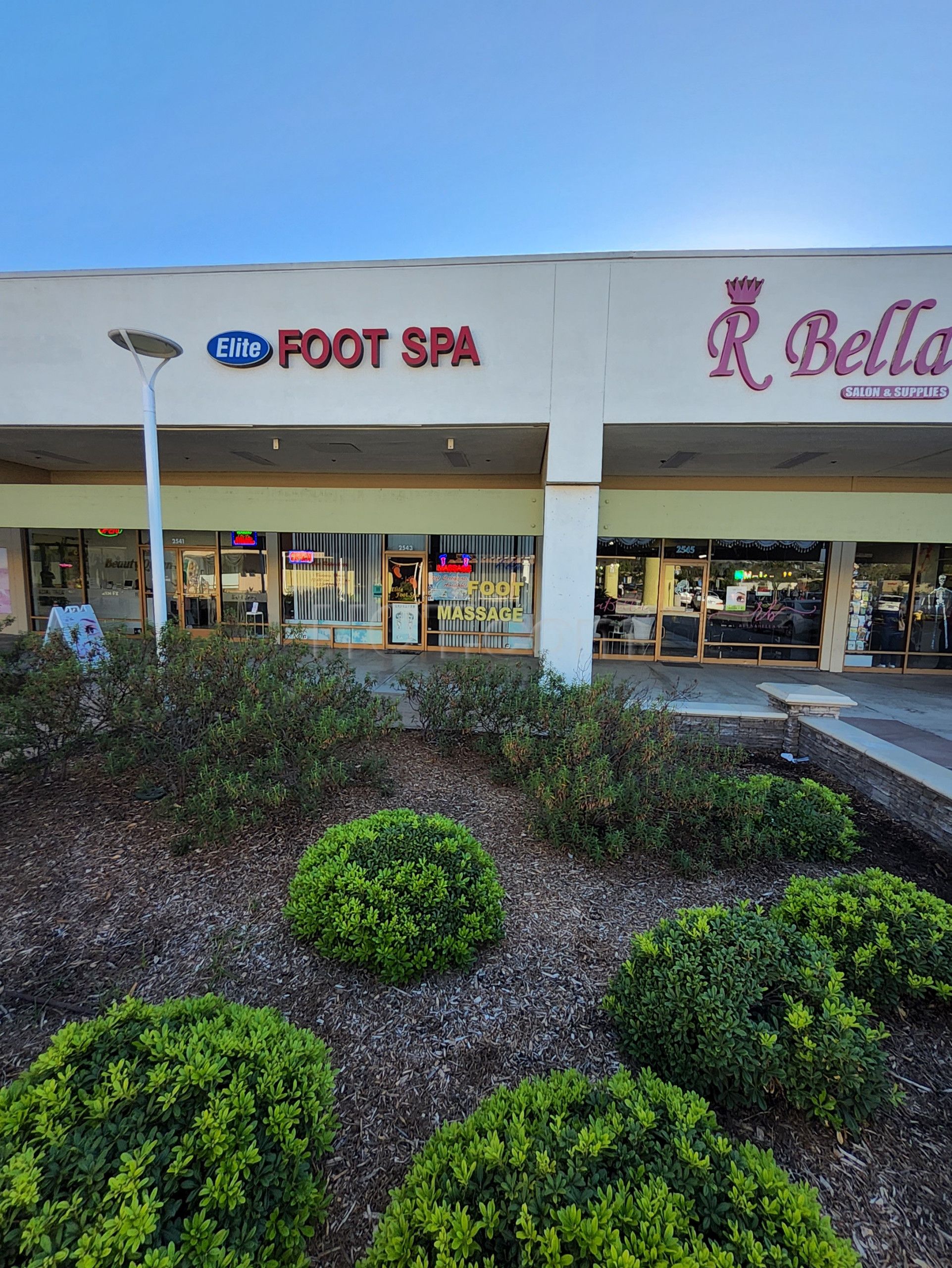 Montebello, California Elite Foot Spa