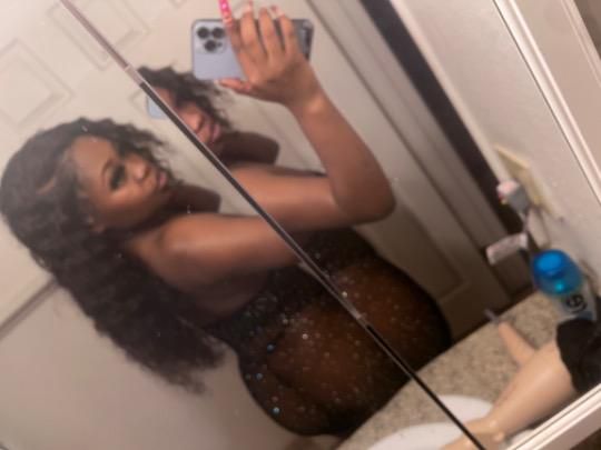 Escorts Oakland, California 💋 INCALL CARDATES 🥳👯♀Available 💦