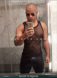 Escorts Lille, France Kalian masseur