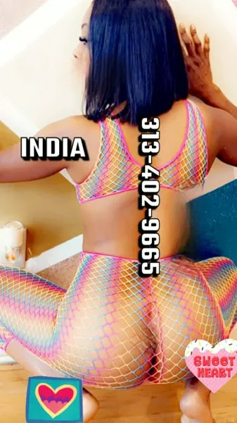 Escorts Detroit, Michigan NAKED NURU INDIAN/BLK GODDESS