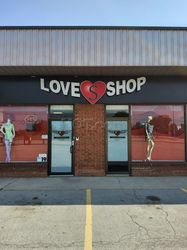 Oakville, Ontario Love Shop