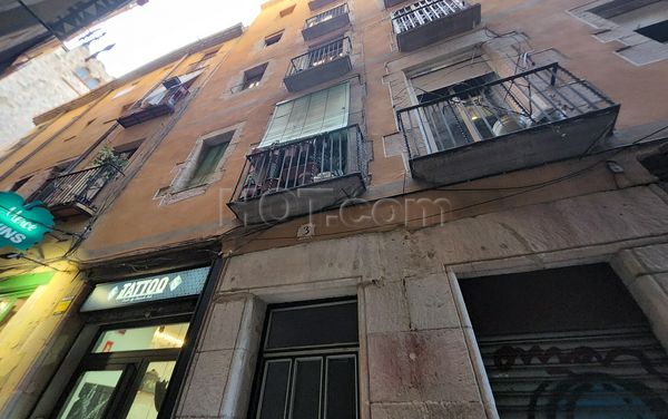 Massage Parlors Barcelona, Spain Aura Massage