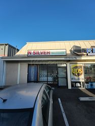 Van Nuys, California N Silver Massage