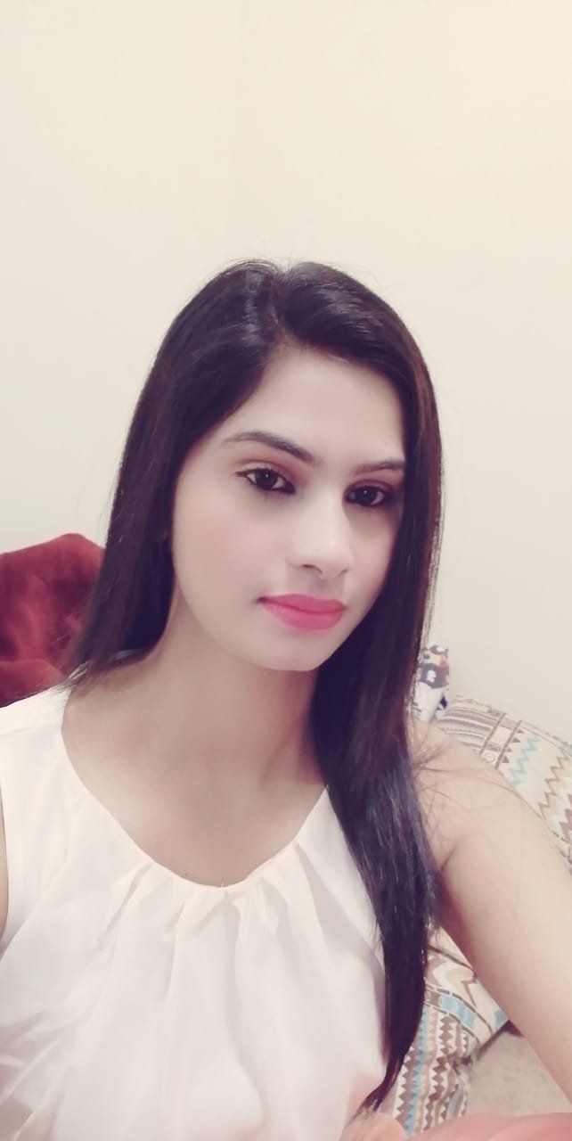 Escorts Abu Dhabi, United Arab Emirates Noor Pakistani Girl