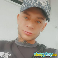 Danny,  32yrs 
								Southampton, UK - SouthEast